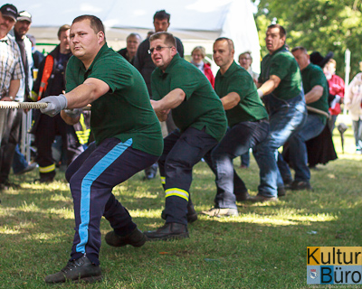 Foto des Albums: Nauener Ortsteilfest in Ribbeck (02. 06. 2012)