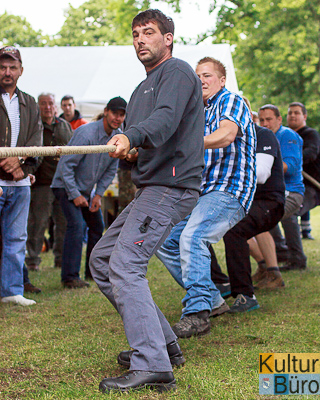 Foto des Albums: Nauener Ortsteilfest in Ribbeck (02. 06. 2012)