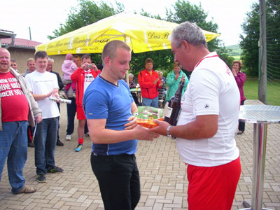 Foto des Albums: Integratives Fußballturnier in Gehofen Mai 2012