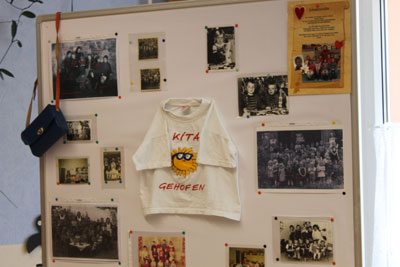 Foto des Albums: Tag der offenen Tür in der Kita Gehofen 2012 - Motto des Tages: "Kindergarten im Wandel der Zeit"
