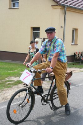 Erinnerung an ein Fehrower Original: Willi Sprenger verbreitete rasch alle Neuigkeiten im Dorf.  (Bild vergr&ouml;&szlig;ern)