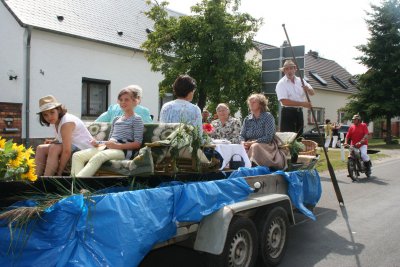 In der Kiesse startet der Kahn zur Spreewaldfahrt  (Bild vergr&ouml;&szlig;ern)