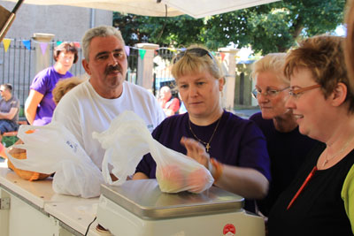 Foto des Albums: 3.Gemeinde/Vereinsfest am 08.09.2012