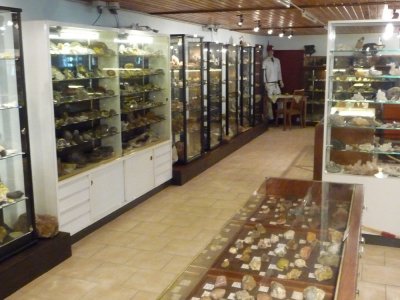 Foto des Albums: Erzählkaffee im Goldenen Oktober zu Gast in Bettendorf  - Geologische Freimuseum, Mineraliensammlung sowie Bettendorfer Mundart