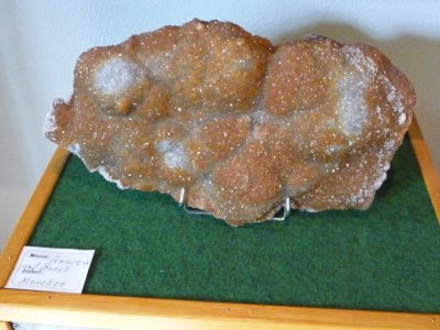 Foto des Albums: Erzählkaffee im Goldenen Oktober zu Gast in Bettendorf  - Geologische Freimuseum, Mineraliensammlung sowie Bettendorfer Mundart