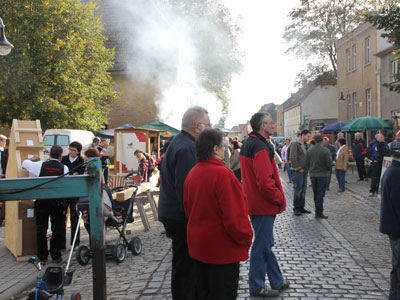 Foto des Albums: Fotos vom Holzmarkt in Gehofen am 13. Oktober