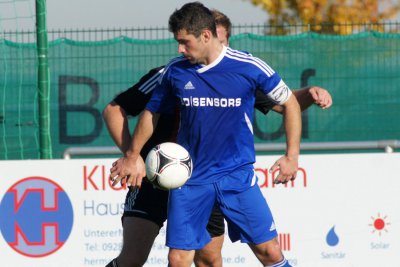 Foto des Albums: Weitere Spielszenen vom Spiel gegen Saas-Bayreuth