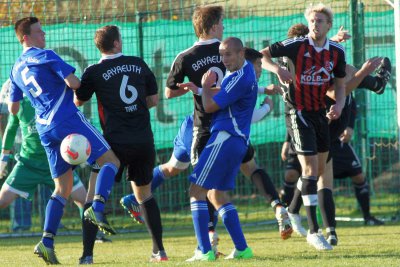 Foto des Albums: Weitere Spielszenen vom Spiel gegen Saas-Bayreuth