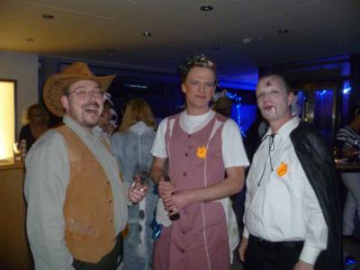 Foto des Albums: 'Tierisch feiern' beim Schwof im Burghof