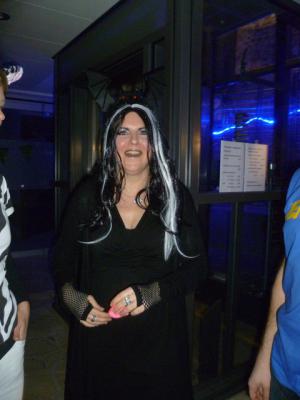 Foto des Albums: 'Tierisch feiern' beim Schwof im Burghof