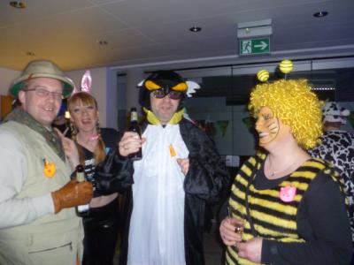 Foto des Albums: 'Tierisch feiern' beim Schwof im Burghof