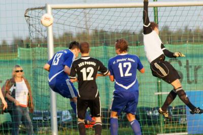 Foto des Albums: FC Vorwärts - ASV Pegnitz (3)
