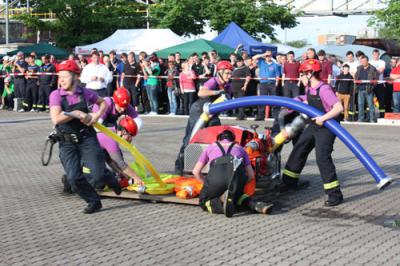 Foto des Albums: 18. Vattenfall-Pokallauf im Löschangriff