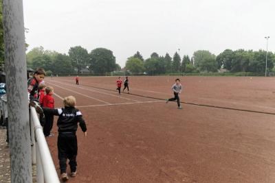 1000 m f&uuml;r die Jungen... 