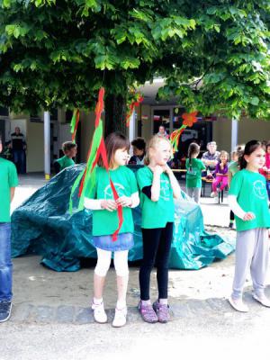 Foto des Albums: Einweihung Rundbank