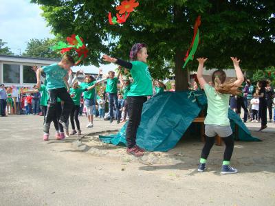 Foto des Albums: Einweihung Rundbank