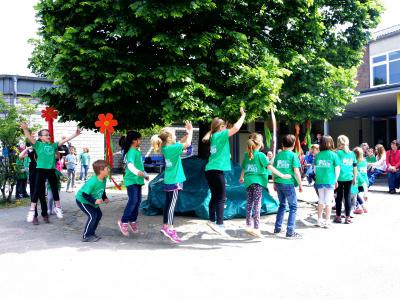 Foto des Albums: Einweihung Rundbank