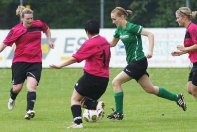 Foto des Albums: Entscheidungsspiel FC Vorwärts Damen - FC Marktleuthen (1)