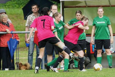 Foto des Albums: Entscheidungsspiel FC Vorwärts Damen - FC Marktleuthen (3)