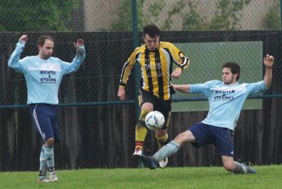 Foto des Albums: FC Vorwärts 2 - FC Schönwald (2)