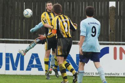 Foto des Albums: FC Vorwärts 2 - FC Schönwald (3)