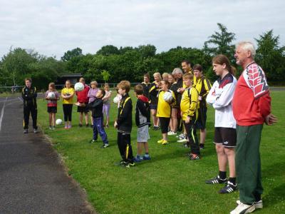 Foto des Albums: Bundestrainer leitet Faustballtraining
