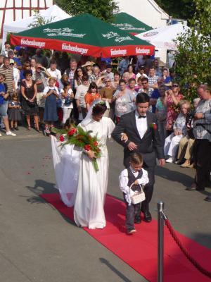 Foto des Albums: Juli 2013 - Teil 2 der 850 Jahrfeier mit Markttreiben im Dorf