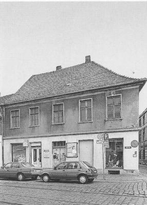 Foto des Albums: 20 Jahre Brandenburg, Häuservergleich in der Stadt BRB (01.10.2010)