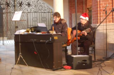 Foto des Albums: Weihnachtssingen 2010 (01.12.2010)