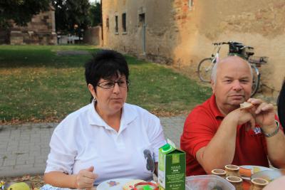 Foto des Albums: Gehofen isst gemeinsam 'ne Bemme zum Abendbrot