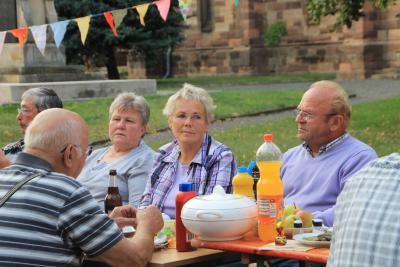 Foto des Albums: Gehofen isst gemeinsam 'ne Bemme zum Abendbrot