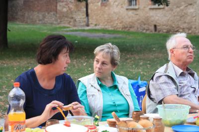 Foto des Albums: Gehofen isst gemeinsam 'ne Bemme zum Abendbrot