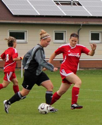 Foto des Albums: Damen: FC Vorwärts - SpVgg Döbra