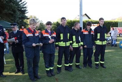 Siegerehrung: 3. Platz f&uuml;r Burger Jugendfeuerwehr in der Wertung AK &uuml;ber 14 