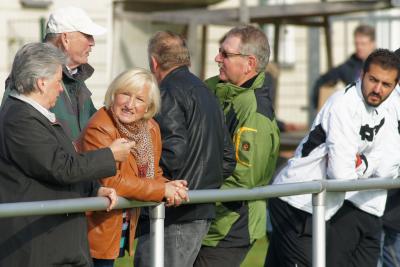 Foto des Albums: Zuschauer beim Spiel gegen den ASV Pegnitz
