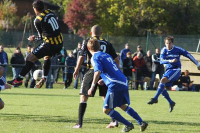 Foto des Albums: SpVgg Oberkotzau - FC Vorwärts (2)