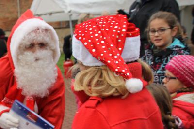 Foto des Albums: Weihnachtsmarkt Gehofen am 30. November 2013
