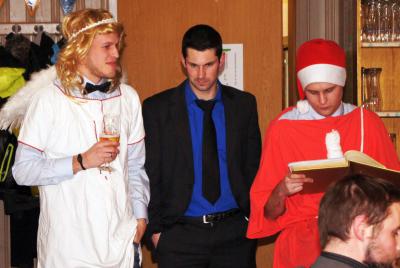 Foto des Albums: Weihnachtsfeier 2013 (1)