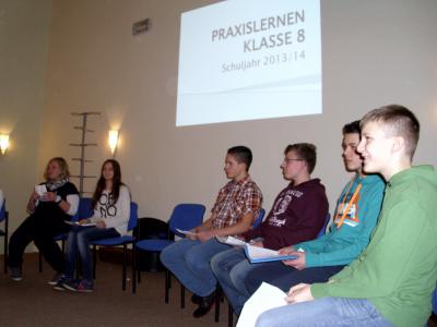 Foto des Albums: Präsentation Praxislernen Klasse 8 (25. 01. 2014)