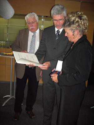 Foto des Albums: 2009 Auszeichnung Uschi Sinz