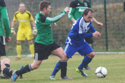 Foto des Albums: FC Vorwärts - ASV Veitsbronn-Siegelsdorf (2)