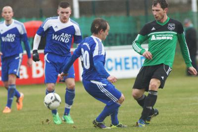 Foto des Albums: FC Vorwärts - ASV Veitsbronn-Siegelsdorf (2)