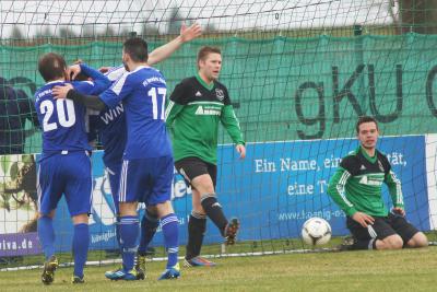 Foto des Albums: FC Vorwärts - ASV Veitsbronn-Siegelsdorf (2)