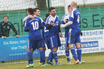 Foto des Albums: FC Vorwärts - ASV Veitsbronn-Siegelsdorf (2)