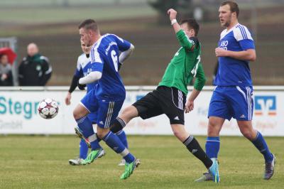 Foto des Albums: FC Vorwärts - ASV Veitsbronn-Siegelsdorf (2)