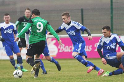 Foto des Albums: FC Vorwärts - ASV Veitsbronn-Siegelsdorf (2)