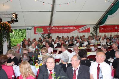 Foto des Albums: Die vereinsinterne Feier