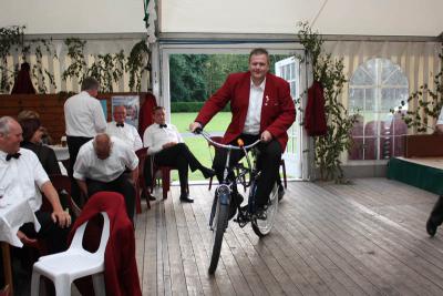 Foto des Albums: Die vereinsinterne Feier