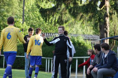 Foto des Albums: Meister siegt weiter - Wasserduschen gehen auch