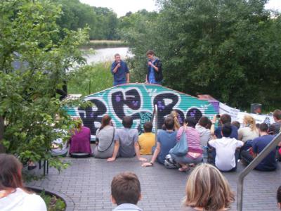 Foto des Albums: POETRY SLAM 23. Mai 2014 SOFA Breiter Teich
